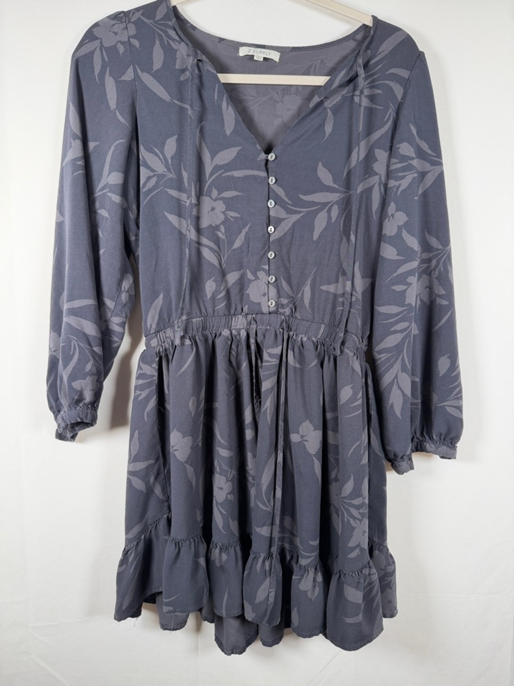 Z Supply Slate Gray Floral Tiered Long Sleeve Dress